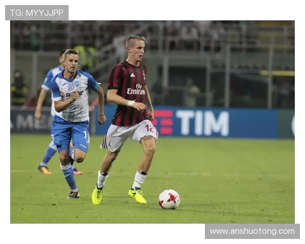 迷你罗周二亮相皇马U16训练目标加入一线队